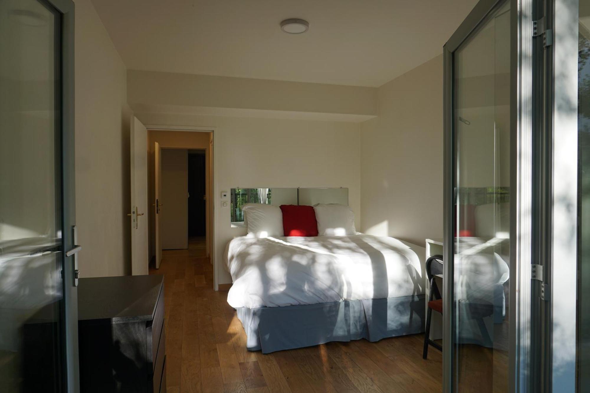 Residences Grande Jatte, Bord De Seine, Suites 52M2 A 97M2, Hopital Americain A 600M 塞纳河畔讷伊 外观 照片